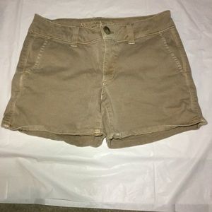 WOMENS AMERICAN EAGLE STRETCH BERMUDA SHORTS SIZE 4.